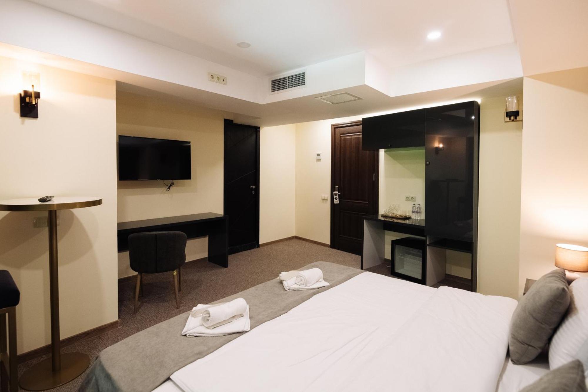 Royal Plaza Hotel Tbilisi Rum bild